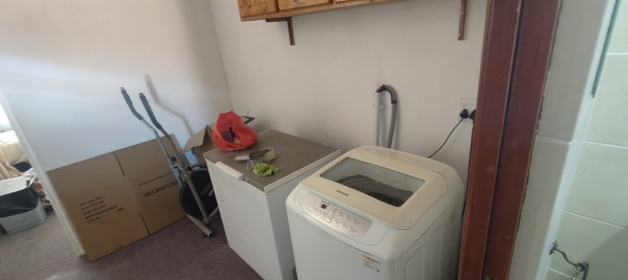 3 Bedroom Property for Sale in Algoa Park Eastern Cape